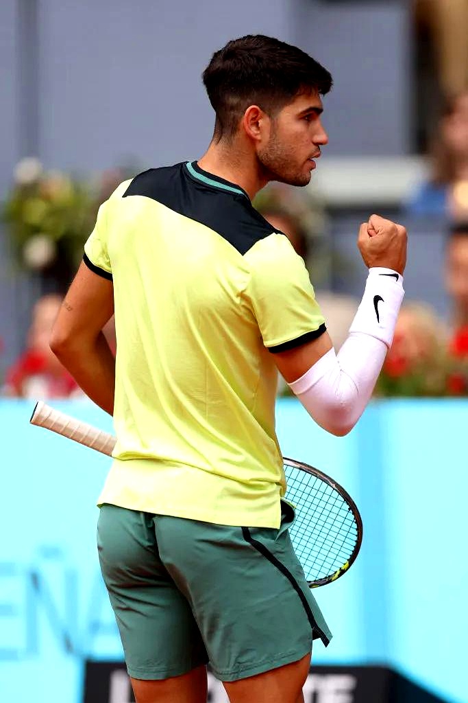 九游包含赛后华盛顿奇才防线松动：葡超节点到来，质疑声仍在，轮换策略成焦点的词条