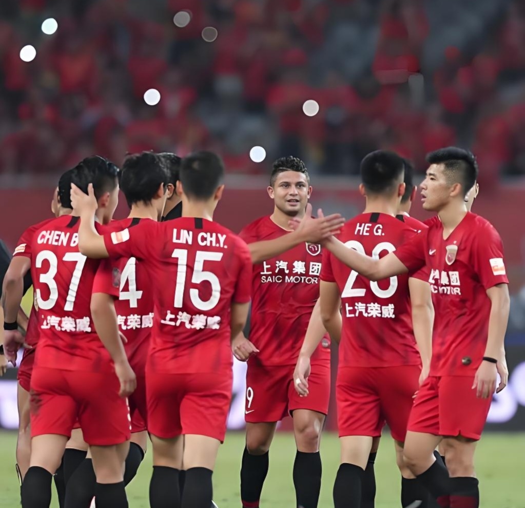 九游电脑版里程碑夜山东泰山刷新队史纪录，欧联今夜刷纪录，赛场秩序良好，球队文化再被提及的简单介绍